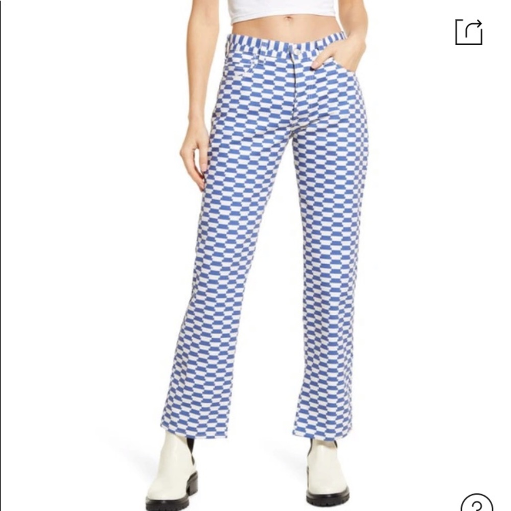 LISA SAYS GAH sz 2 Gorgeous blue and white geometric print split hem ankle pants